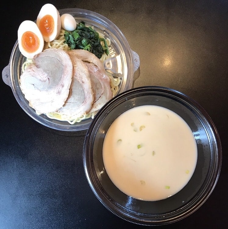 一蘭拉麵也有 UberEats 外送！台北 3 家人氣拉麵外送推薦，不要再搶泡麵啦！