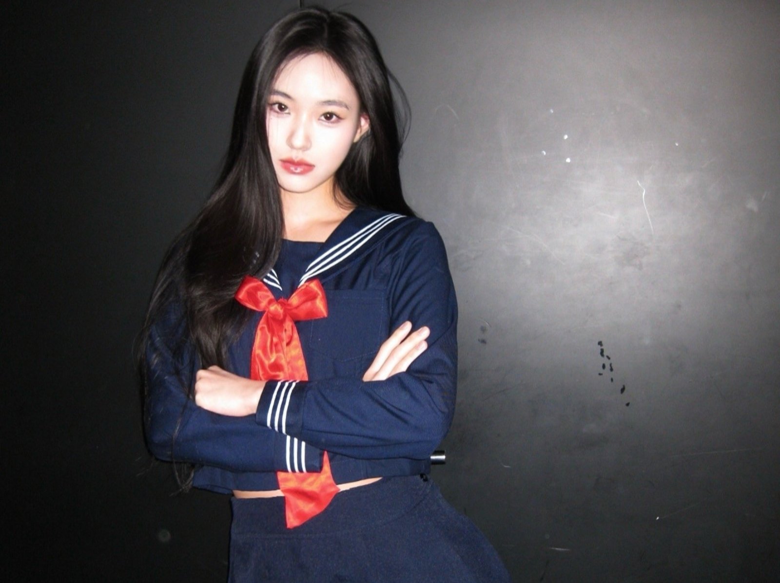小S 女兒 Lily 許韶恩萬聖節曬水手制服美照！引網朝聖：「根本人間富江！」