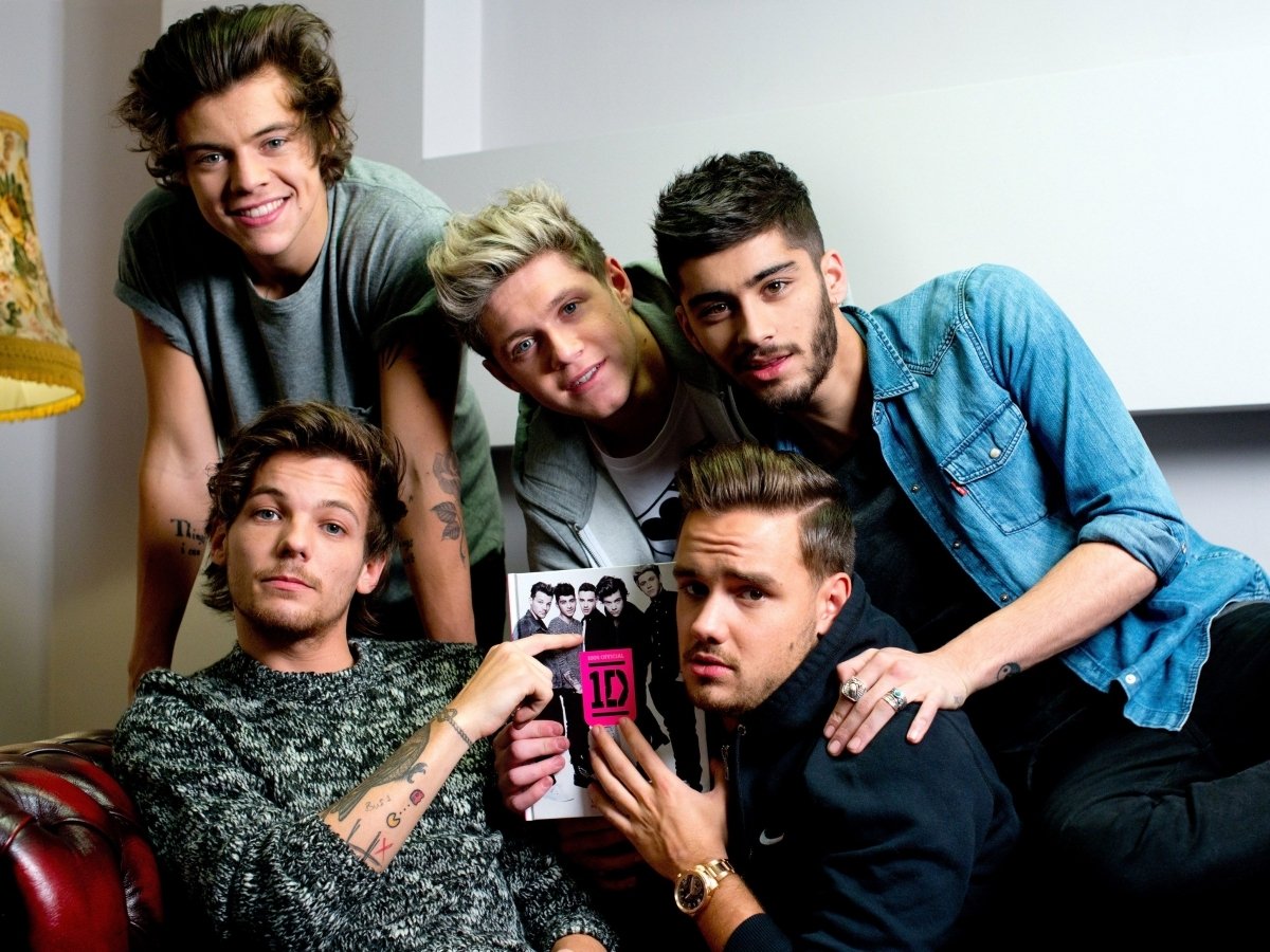 一世代 One Direction 連恩佩恩 Liam Payne 遺體 48 小時防腐！父親帶兒回英國永眠！