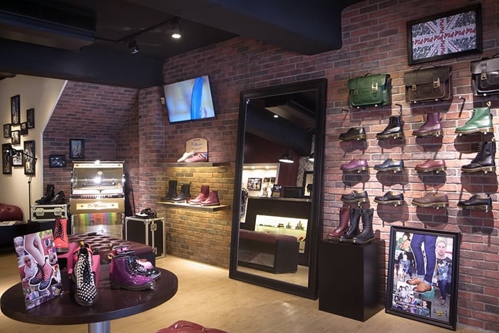 關於 Dr. Martens 馬汀鞋穿搭技巧、真假辨別一次看!加碼直擊英國工廠製作過程!