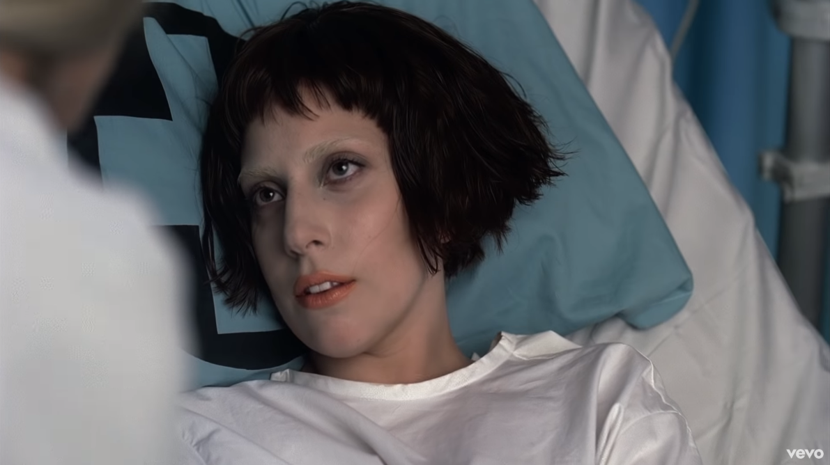 蔡依林新 MV 造型遭疑參考 LADY GAGA 8 年前歌曲　比對圖曝光！網：「有 87% 像 …」